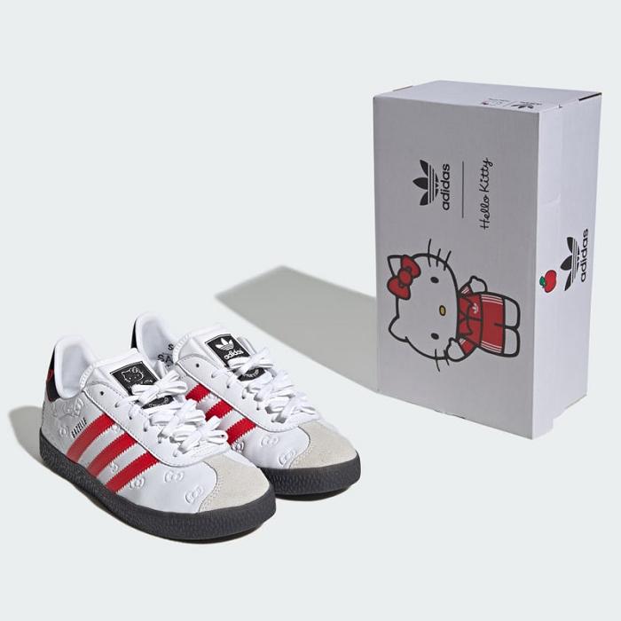 Red Black Hello Kitty Hello Kitty x adidas Gazelle Sneaker (Youth) | NZ_HK33551